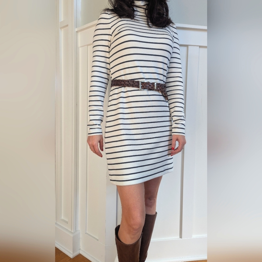 Vineyard Vines Simple White and Navy Striped Turtleneck Dress